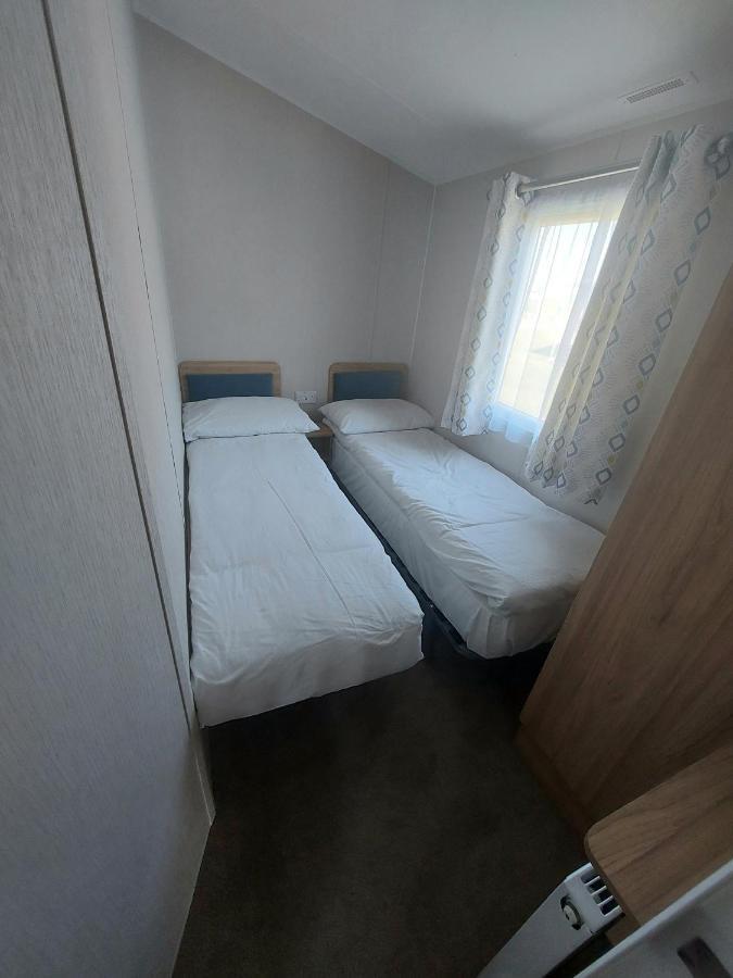 Sophie'S Caravan Camber ภายนอก รูปภาพ